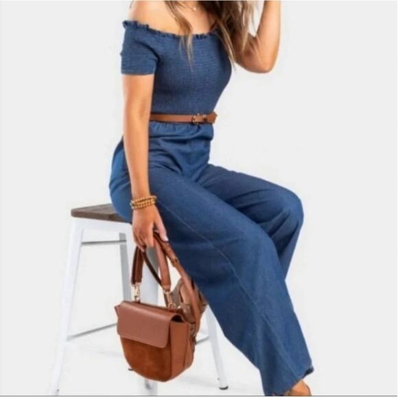 Francesca’s Blue Rain Ellison Jumpsuit Chambray Smocked Wide Leg Denim Medium - Picture 4 of 11